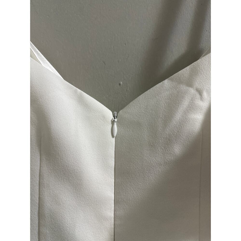 Gigii's June Dress White size Med - Picture 11 of 13